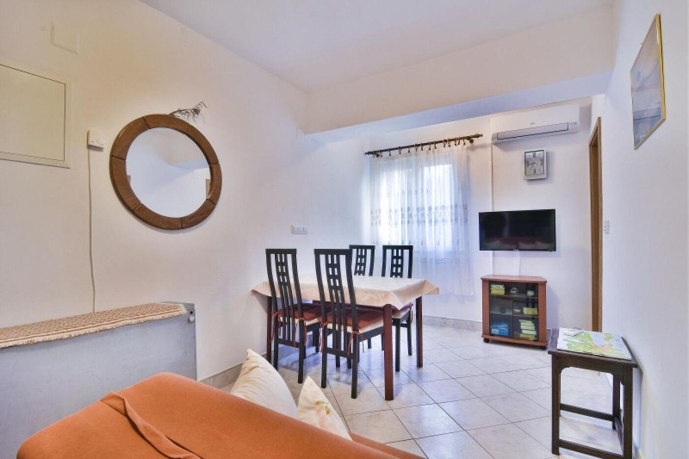 Apartment Luce Mali Losinj Luaran gambar