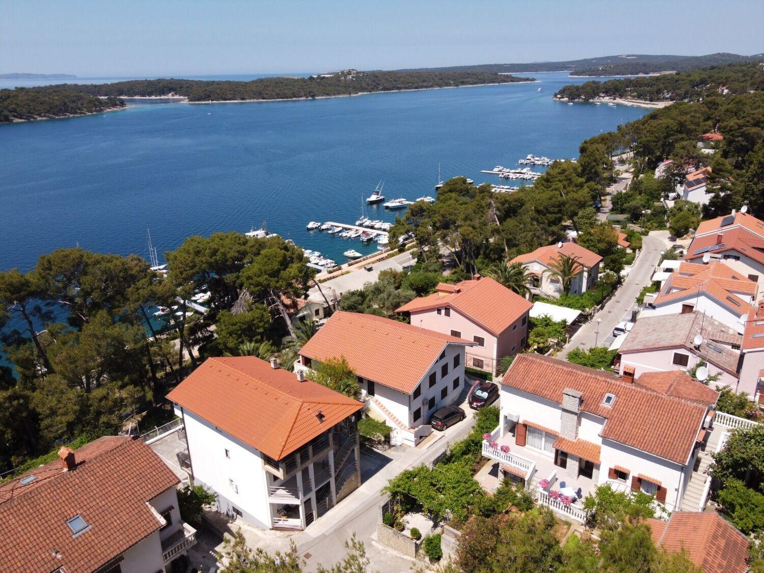 Apartment Luce Mali Losinj Luaran gambar